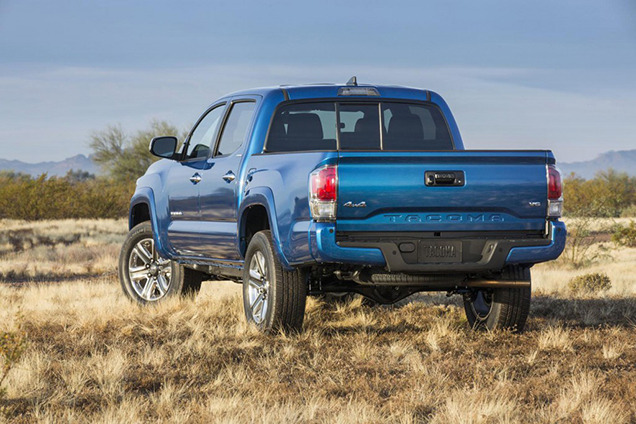    Toyota Tacoma 2016