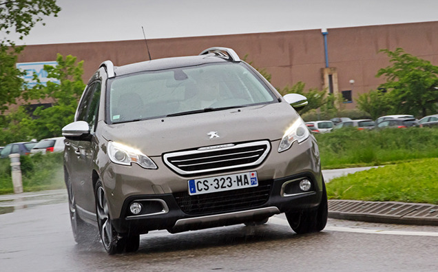   .    Peugeot 2008